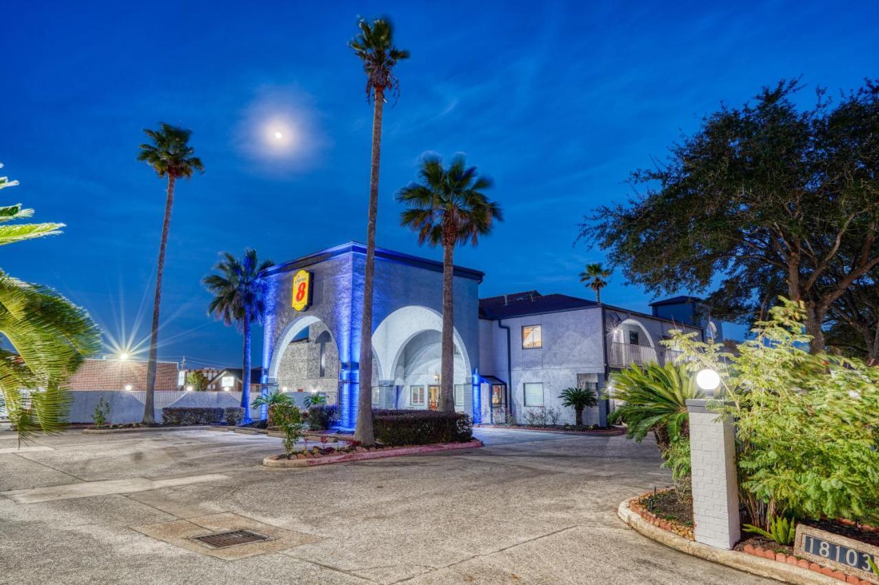 Super 8 By Wyndham Houston Webster Nasa Hotel Exterior foto