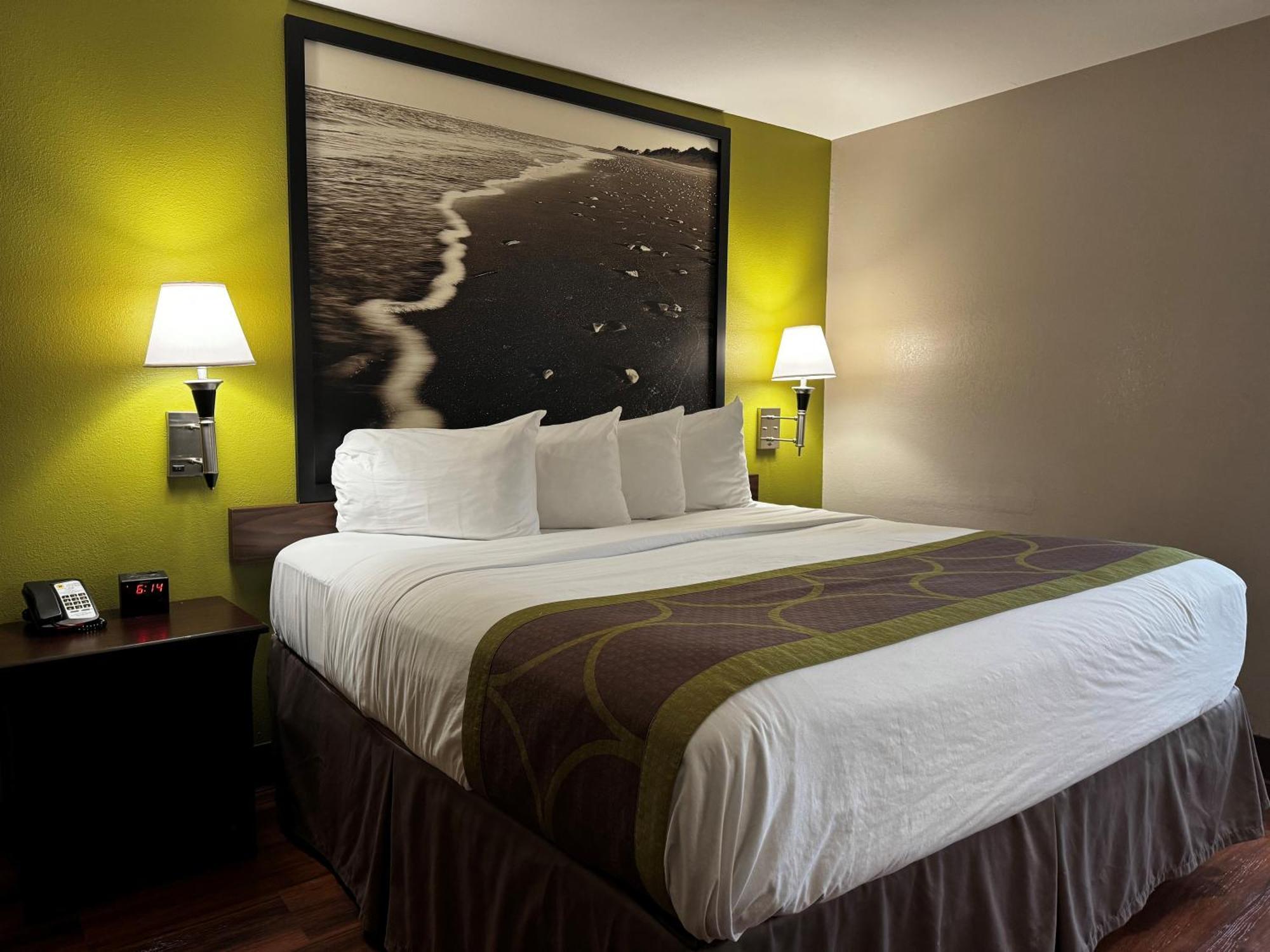 Super 8 By Wyndham Houston Webster Nasa Hotel Exterior foto
